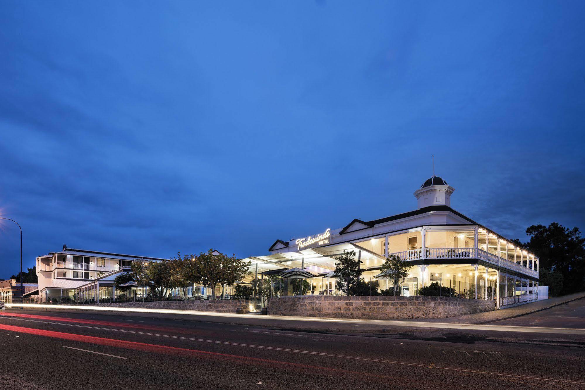 Tradewinds Hotel And Suites Fremantle Exterior foto